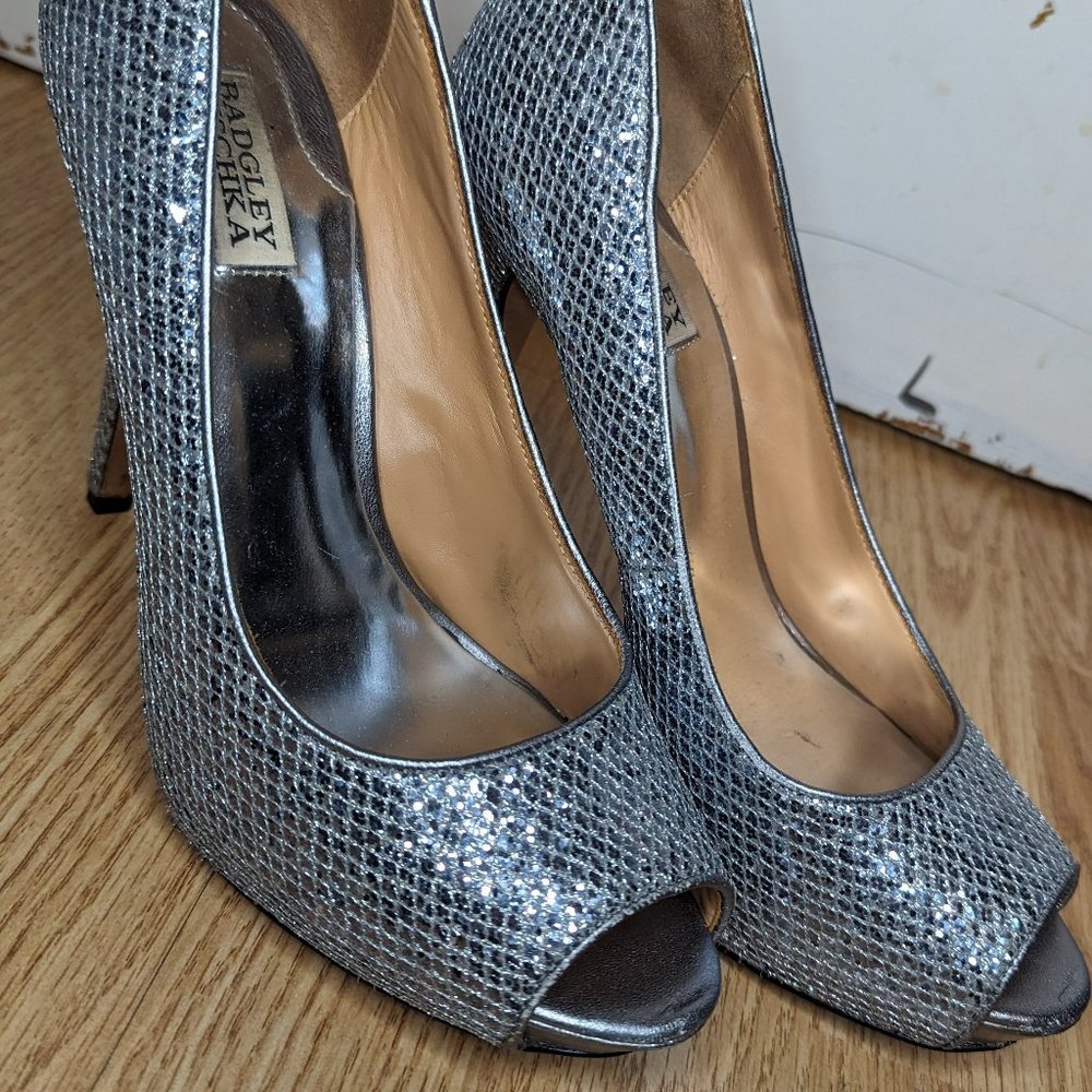 Badgley Mischka Humbie II Pump silver